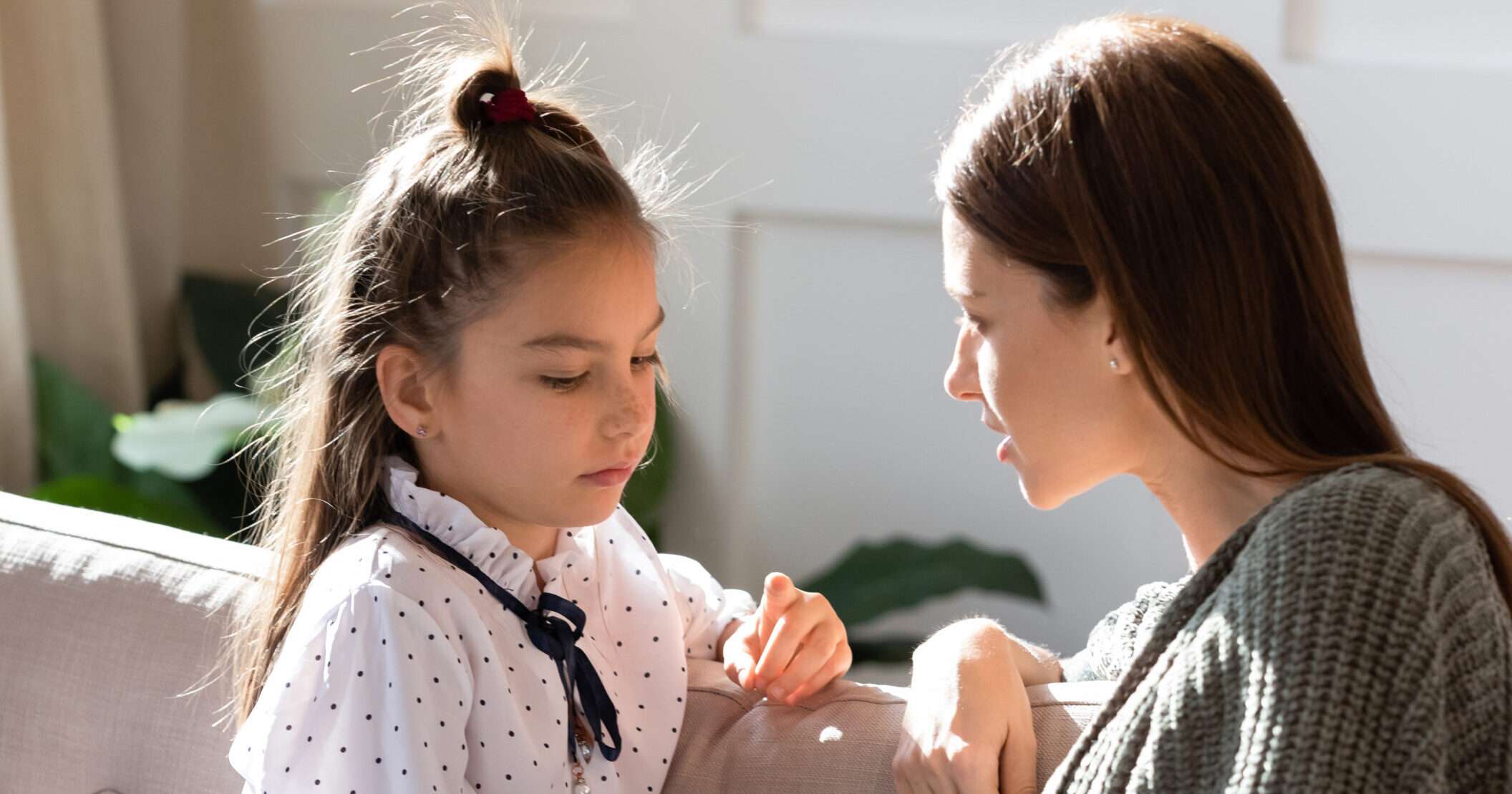 スペイン語のes queの使い方